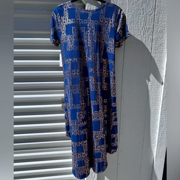Brand New LuLaRoe Dark Blue and Gold Geometric Pattern Carly Dress - Picture 2 of 7